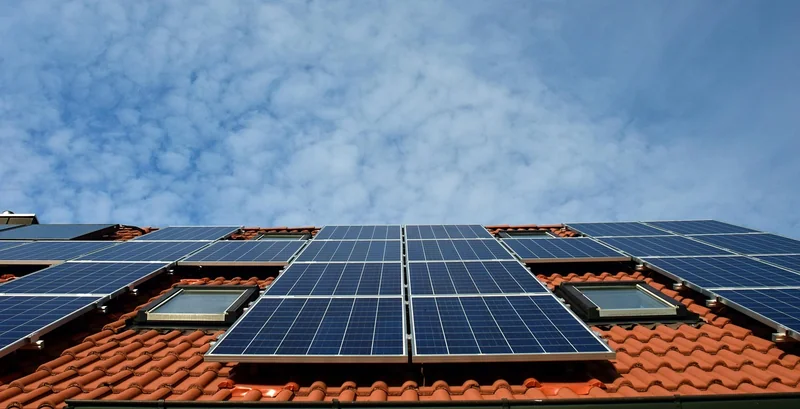Quel panneau solaire choisir pour l’autoconsommation ?